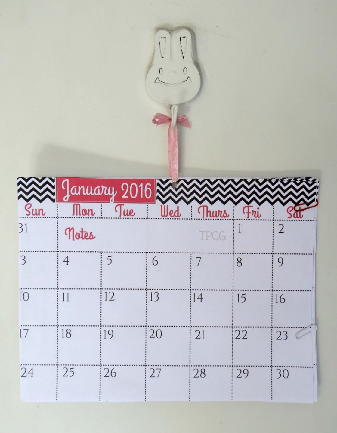 Simple DIY Wall Calendar - The Pretty City Girl  Indian Travel